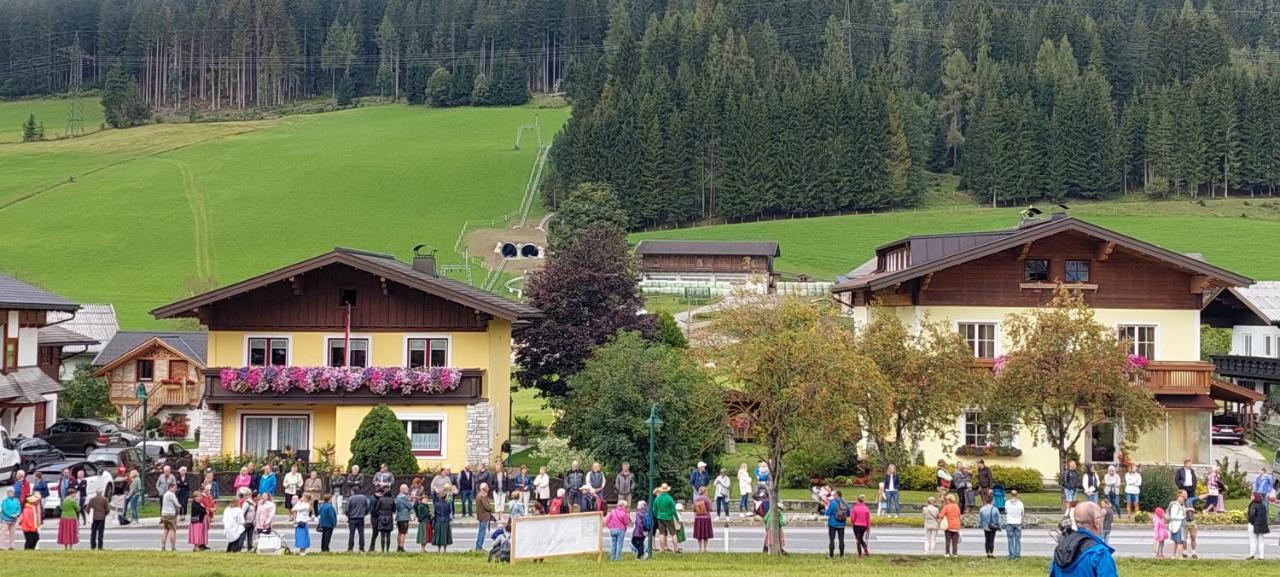 Appartements Haus Bergland Sankt Martin am Tennengebirge Exterior foto