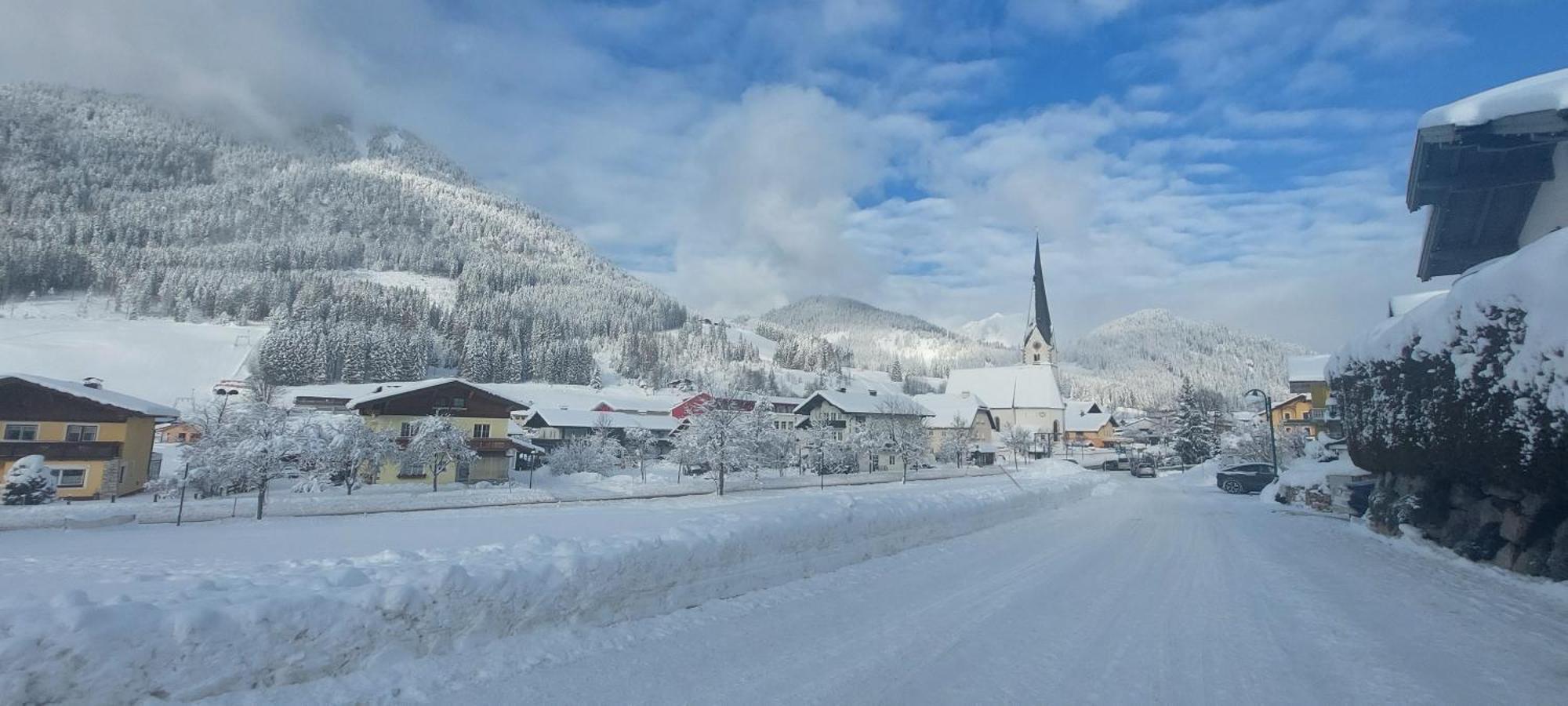 Appartements Haus Bergland Sankt Martin am Tennengebirge Exterior foto