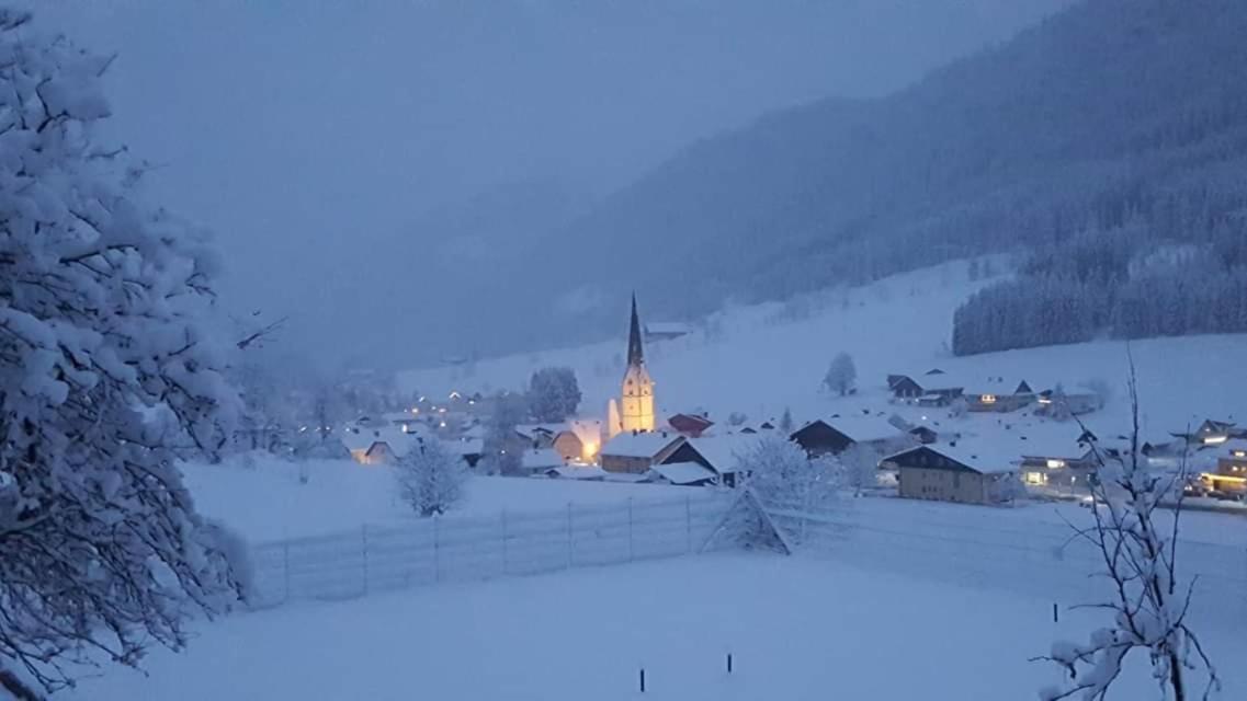 Appartements Haus Bergland Sankt Martin am Tennengebirge Exterior foto